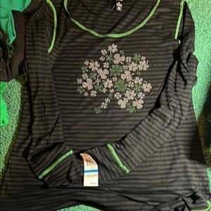 Style & Co. Black and Green Long Sleeve Floral Studded Tee